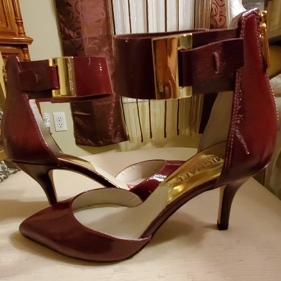 Brand New Michael Kors - Picture 4 of 6